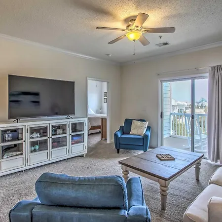 Quaint Myrtle Beach Condo 7 Mi To Shoreline!